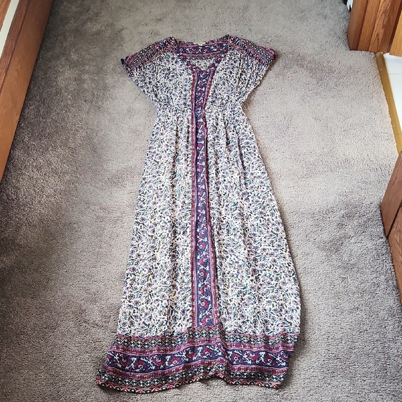 Lucky Brand Dresses & Skirts - Lucky Brand Floral Boho Maxi Dress Size S White Multicolor Cap Sleeve